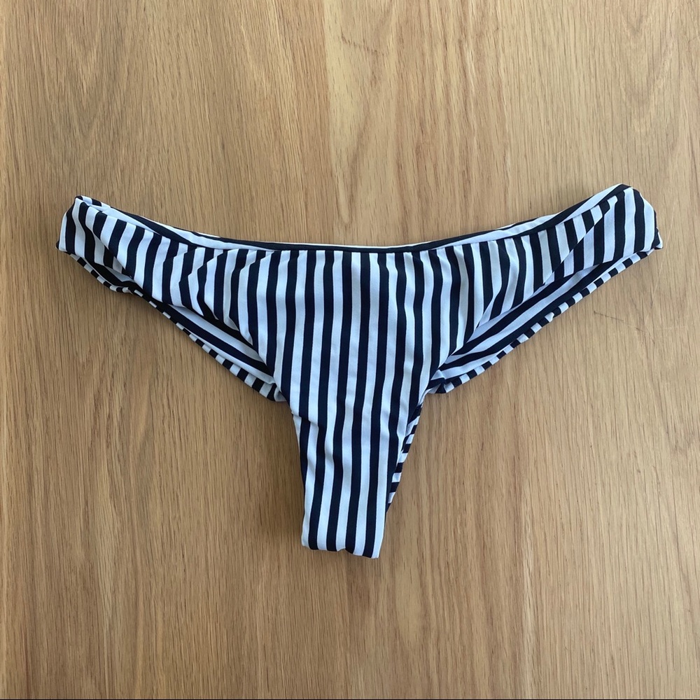 Boys and Arrows Clairee bottoms